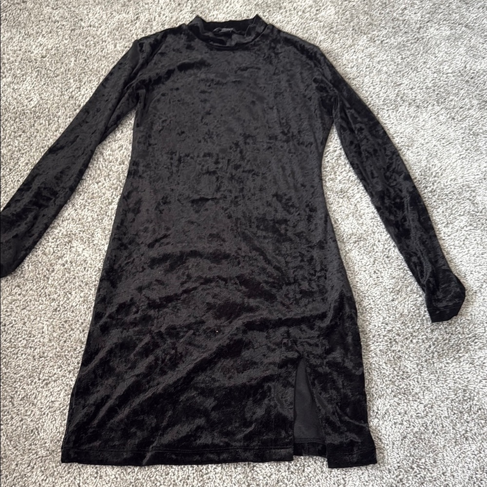 Forever 21 Black Long Sleeve Dress